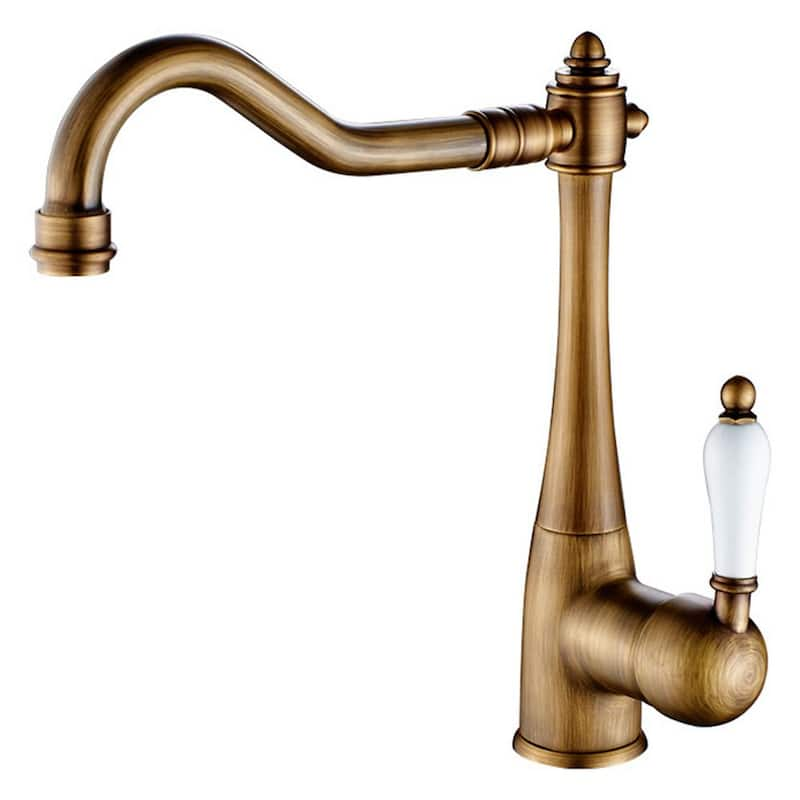 Traditional Single-Handle Standard Kitchen Faucet in Antique