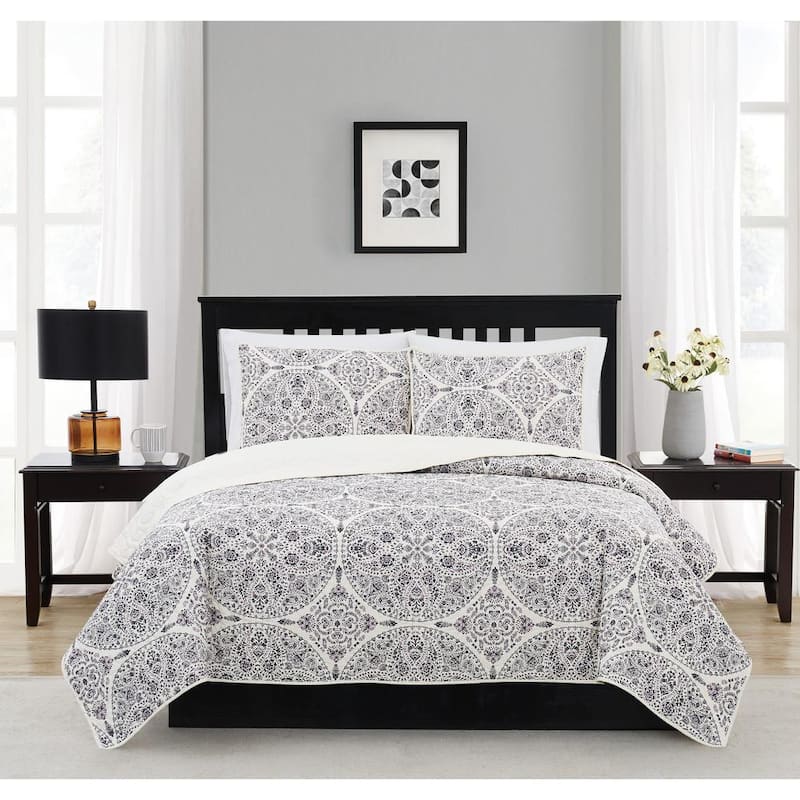 Gramercy 3-Piece Blue Polyester Full/Queen Quilt Set