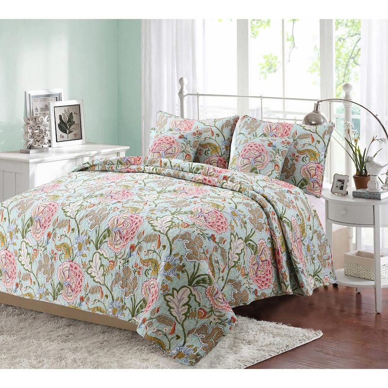 Blooming Camellia Flower Garden 3-Piece Multicolored Red Coral Sage Green Cotton Queen Quilt Bedding Set